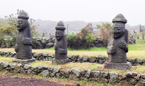 제주돌문화공원의 돌하르방